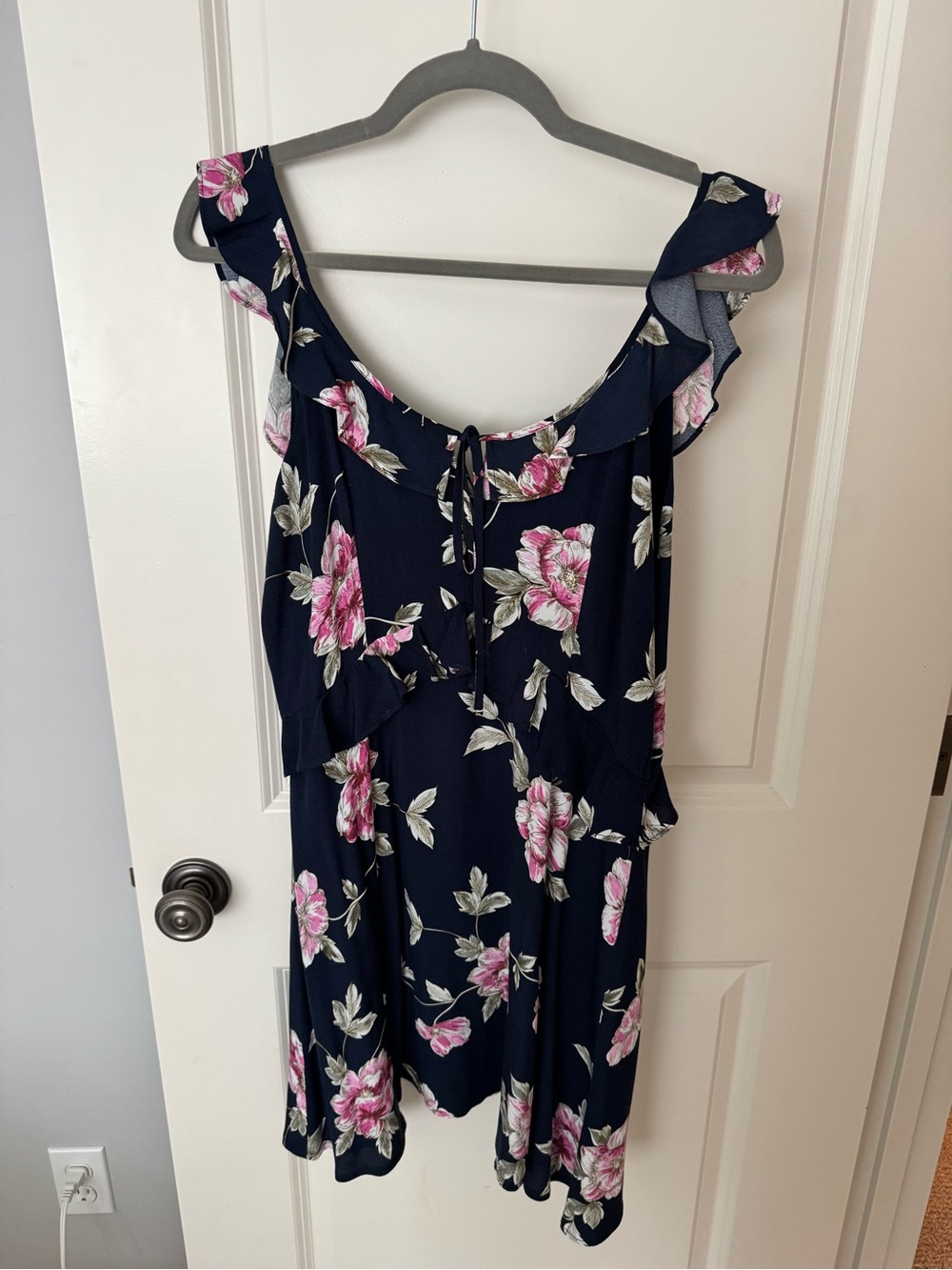 cupcakes & cashmere Navy Floral Ruffle Tie-Front Mini Dress